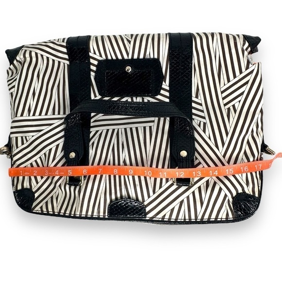 Henri Bendel Disturbed Stripe Laptop Bag Padded Briefcase Black/White - Picture 8 of 9